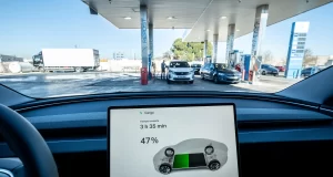 Los coches nuevos recopilan información sensible de los conductores y ponen en riesgo su privacidad