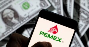 Bonos en euros y dólares son para reducir deuda extranjera de Pemex