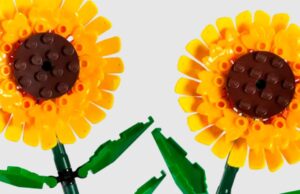 Lego se pinta de amarillo para regalar flores que no se marchitan