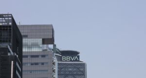 BBVA anuncia colocación de certificados bursátiles por 17,354 mdp en tres tramos
