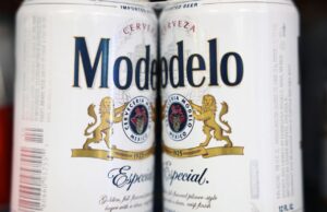 Modelo pierde el trono en EU como la cerveza más vendida y Trump sería el culpable de la caída