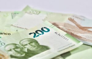 Banxico reporta caída en tasas de Cetes mientras la ganancia real aún supera la inflación