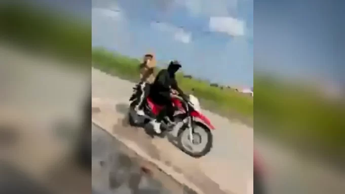 Muere Don Nico, el heladero mexicano atacado a balazos mientras denunciaba en vivo los baches de una calle Muere Don Nico, el heladero mexicano atacado a balazos mientras denunciaba en vivo los baches de una calle