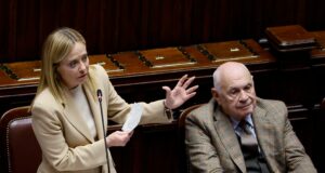 Italia aprueba la polémica reforma judicial con que soñó Berlusconi en su guerra con los tribunales Italia aprueba la polémica reforma judicial con que soñó Berlusconi en su guerra con los tribunales