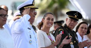 Sheinbaum, ante la Armada: “La corrupción es la traición a todos los valores, es deslealtad” Sheinbaum, ante la Armada: “La corrupción es la traición a todos los valores, es deslealtad”