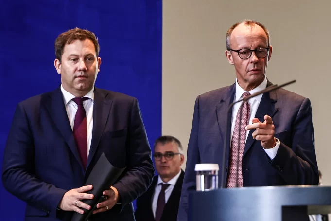 Merz rebaja la renta ciudadana de Alemania con sanciones para quienes rechacen buscar trabajo Merz rebaja la renta ciudadana de Alemania con sanciones para quienes rechacen buscar trabajo