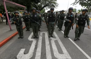 Una ‘guerra contra las drogas’ para cambiar un régimen: Trump y la diplomacia del cañonazo caen sobre Maduro Una ‘guerra contra las drogas’ para cambiar un régimen: Trump y la diplomacia del cañonazo caen sobre Maduro