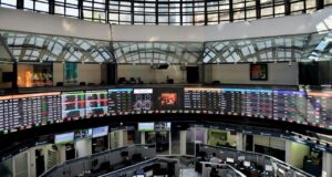 Acciones de Grupo México se recuperan 2.37% tras revés a oferta por Banamex Acciones de Grupo México se recuperan 2.37% tras revés a oferta por Banamex