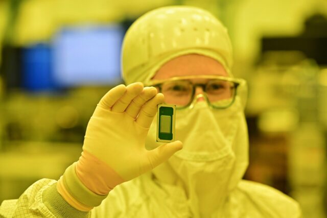 Intel lanza sus primeros chips Made in USA