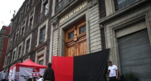 Estalla huelga en el Monte de Piedad, más de 300 sucursales suspenden operación Estalla huelga en el Monte de Piedad, más de 300 sucursales suspenden operación