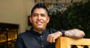 El chef oaxaqueño que convirtió las recetas familiares en una empresa culinaria con estrella Michelin El chef oaxaqueño que convirtió las recetas familiares en una empresa culinaria con estrella Michelin