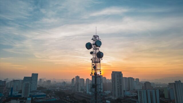 Nace el nuevo regulador de telecomunicaciones; Senado ratifica a comisionados