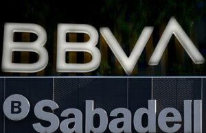 Fracasa la OPA hostil del banco español BBVA sobre su competidor Sabadell Fracasa la OPA hostil del banco español BBVA sobre su competidor Sabadell