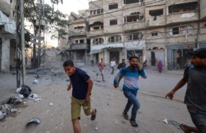 Israel reanuda los ataques aéreos contra Gaza y suspende la entrada de ayuda Israel reanuda los ataques aéreos contra Gaza y suspende la entrada de ayuda