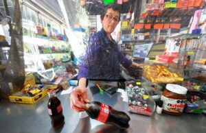 La Coca-Cola será más cara en 2026: Arca Continental alista aumento de 10% por IEPS La Coca-Cola será más cara en 2026: Arca Continental alista aumento de 10% por IEPS