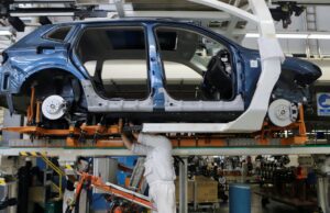 El sueño de los 100 millones de autos se enfría con la economía global El sueño de los 100 millones de autos se enfría con la economía global