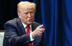 Trump arremete contra presidente de la Fed y apunta a un sustituto en unos meses Trump arremete contra presidente de la Fed y apunta a un sustituto en unos meses