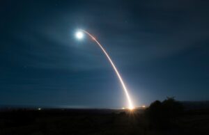 Donald Trump ordena reanudar los ensayos nucleares de EU después de 30 años Donald Trump ordena reanudar los ensayos nucleares de EU después de 30 años