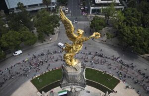 Economía mexicana se contrae 0.3% en el tercer trimestre de 2025 Economía mexicana se contrae 0.3% en el tercer trimestre de 2025