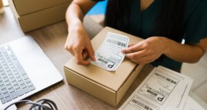 Paquetes y entregas fantasma son nuevas estafas que afectan al e-commerce Paquetes y entregas fantasma son nuevas estafas que afectan al e-commerce