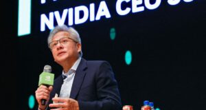 La IA no es una burbuja, está en un “círculo virtuoso”, dice el CEO de Nvidia La IA no es una burbuja, está en un “círculo virtuoso”, dice el CEO de Nvidia