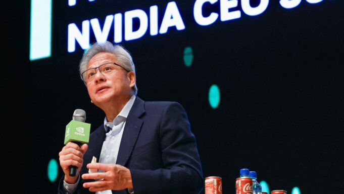 La IA no es una burbuja, está en un “círculo virtuoso”, dice el CEO de Nvidia La IA no es una burbuja, está en un “círculo virtuoso”, dice el CEO de Nvidia