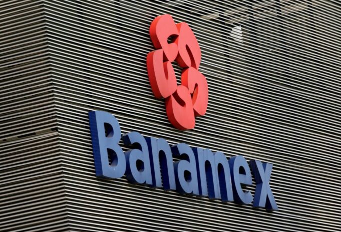 Grupo México insiste en comprar Banamex; va por el 100% del banco Grupo México insiste en comprar Banamex; va por el 100% del banco