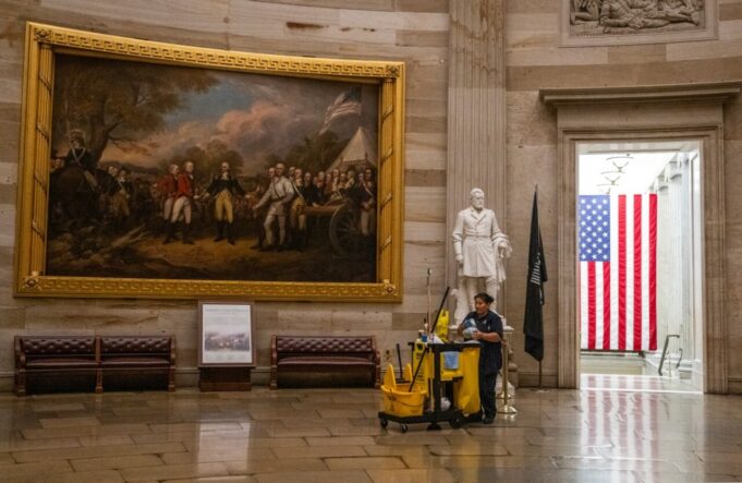 Trump prepara recortes presupuestales ante cierre de gobierno de Estado Unidos Trump prepara recortes presupuestales ante cierre de gobierno de Estado Unidos