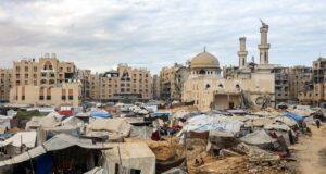 Comienzan las negociaciones en Egipto para poner fin a la guerra en Gaza Comienzan las negociaciones en Egipto para poner fin a la guerra en Gaza