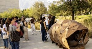 Estudiantes de Arquitectura presentan 13 pabellones en la UDEM Estudiantes de Arquitectura presentan 13 pabellones en la UDEM