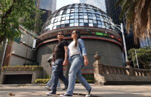 La BMV cae por tercera jornada consecutiva y Grupo México sube 1.63% La BMV cae por tercera jornada consecutiva y Grupo México sube 1.63%