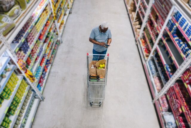 Consumo privado se encamina a su peor crecimiento desde 2020