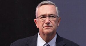 Deudas de Salinas Pliego con SAT equivalen a recaudación de IEPS a refrescos Deudas de Salinas Pliego con SAT equivalen a recaudación de IEPS a refrescos