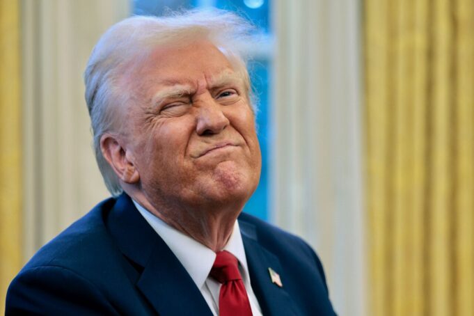Mercados de predicciones bajan apuesta por Trump en disputa arancelaria Mercados de predicciones bajan apuesta por Trump en disputa arancelaria