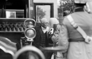 Porfirio Díaz y el primer viaje en automóvil: así comenzó la era motorizada en México Porfirio Díaz y el primer viaje en automóvil: así comenzó la era motorizada en México