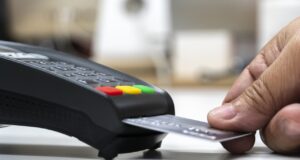 Buscan modificaciones al sistema financiero en beneficio de los consumidores Buscan modificaciones al sistema financiero en beneficio de los consumidores