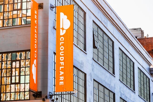 Qué es Cloudflare y por qué su caída afecta desde redes sociales hasta servicios de inteligencia artificial