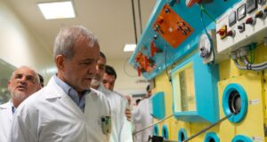 El presidente de Irán dice que reconstruirán sus instalaciones nucleares El presidente de Irán dice que reconstruirán sus instalaciones nucleares