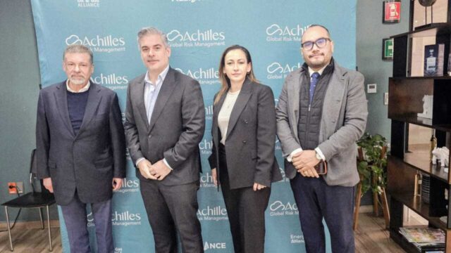Pemex debe a proveedores casi el doble de lo que reconoce: consultora