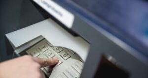 Bancos enfrían su negocio: aumentan morosidad y reducen utilidades Bancos enfrían su negocio: aumentan morosidad y reducen utilidades