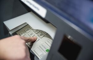 Bancos enfrían su negocio: aumentan morosidad y reducen utilidades Bancos enfrían su negocio: aumentan morosidad y reducen utilidades