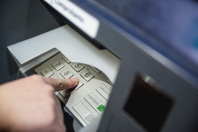 Bancos enfrían su negocio: aumentan morosidad y reducen utilidades Bancos enfrían su negocio: aumentan morosidad y reducen utilidades