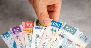 Serra Puche: Atender déficit y acuerdos en T-MEC impulsarán crecimiento Serra Puche: Atender déficit y acuerdos en T-MEC impulsarán crecimiento