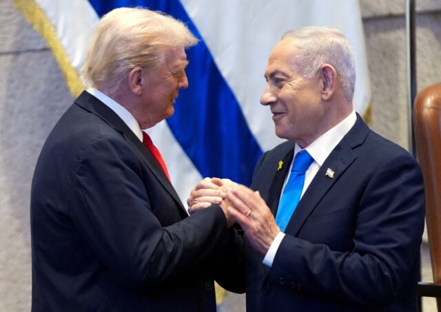 Netanyahu pide formalmente un indulto presidencial de sus acusaciones de corrupción