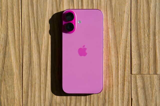 Apple, sin IA, es el mayor fabricante de smartphones en 2025