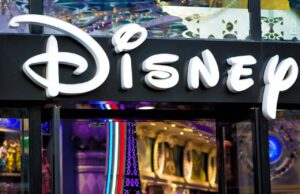 Disney invierte 1,000 mdd en OpenAI y abre sus íconos a la IA Disney invierte 1,000 mdd en OpenAI y abre sus íconos a la IA