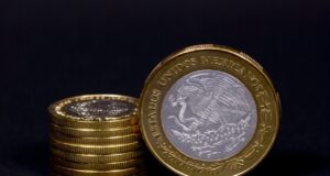 Sheinbaum hace oficial en el DOF la nueva moneda de 20 pesos; estas son sus características Sheinbaum hace oficial en el DOF la nueva moneda de 20 pesos; estas son sus características