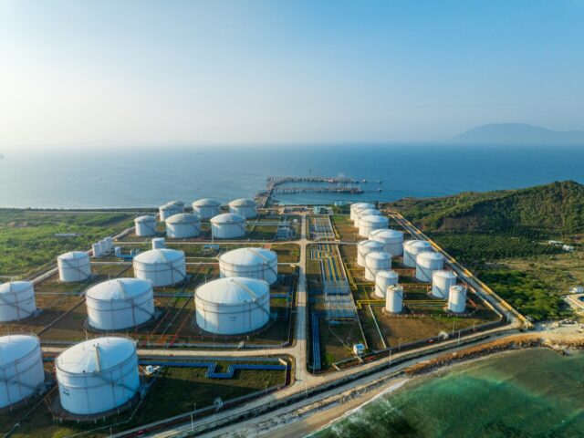 La producción petroquímica de Pemex agoniza mientras la industria busca alternativas de suministro