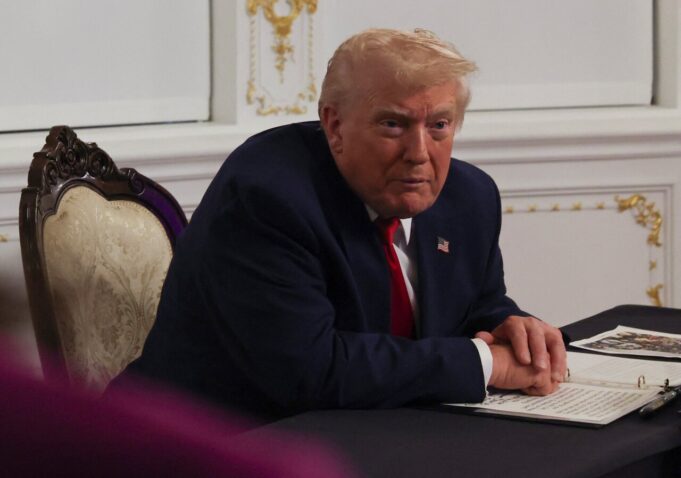 Trump utiliza el atentado en Washington para intensificar sus políticas antiinmigración Trump utiliza el atentado en Washington para intensificar sus políticas antiinmigración
