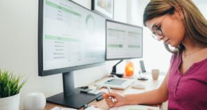Actualización y especialización, las armas de los contadores para la sobrevivencia Actualización y especialización, las armas de los contadores para la sobrevivencia